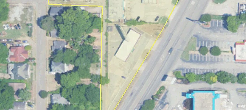 5020 Messer Airport Hwy