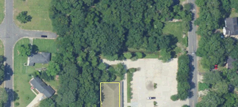 804 Farnell Ln