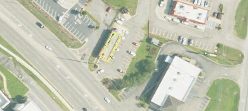 1925 Main St