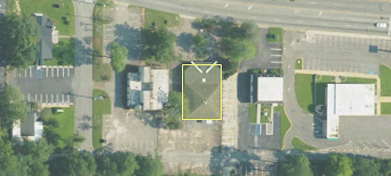 1369 Main St