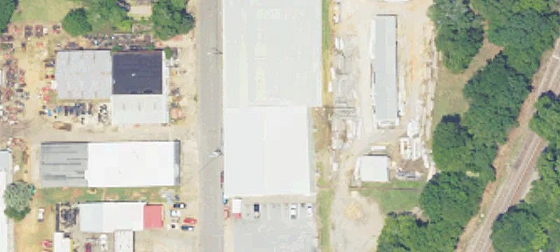 306 Commerce St