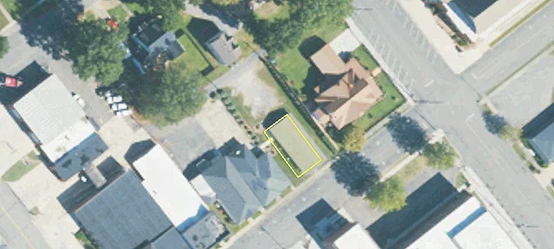 210 3rd E Ave