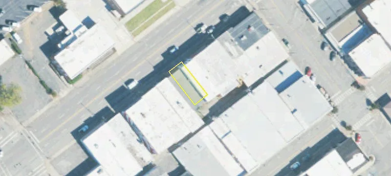 217 2nd E Ave