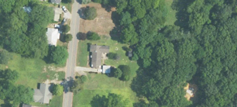 1170 Main St