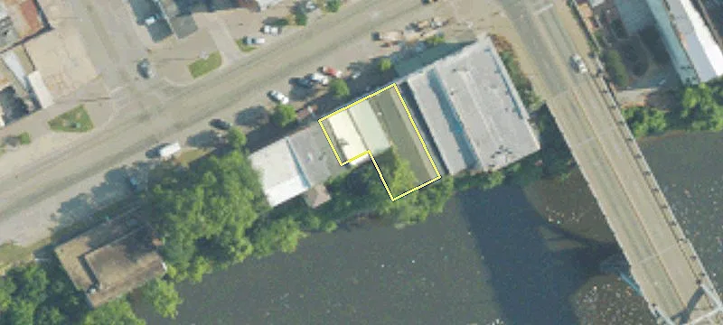 1010 Water Ave