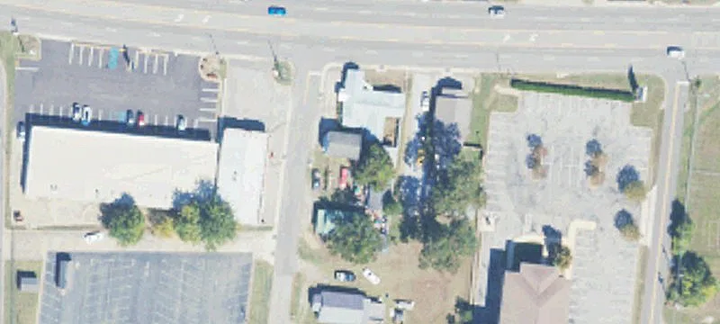900 Snow St