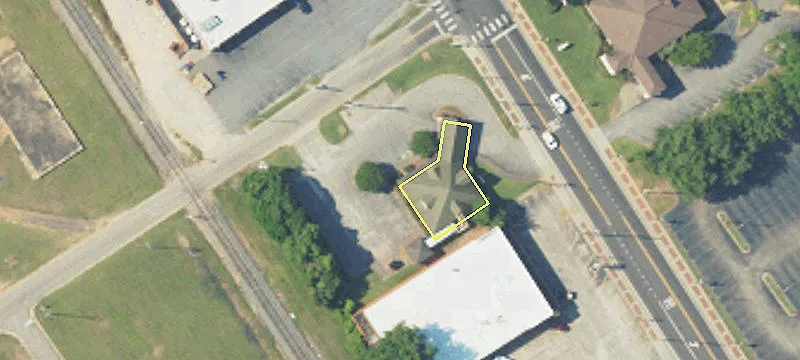 409 Main St