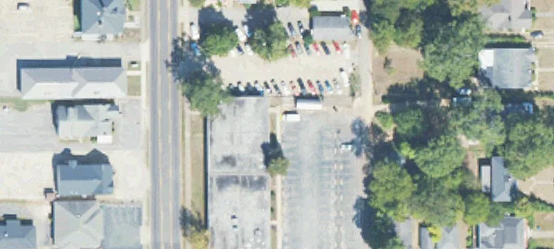 1315 Leighton Ave