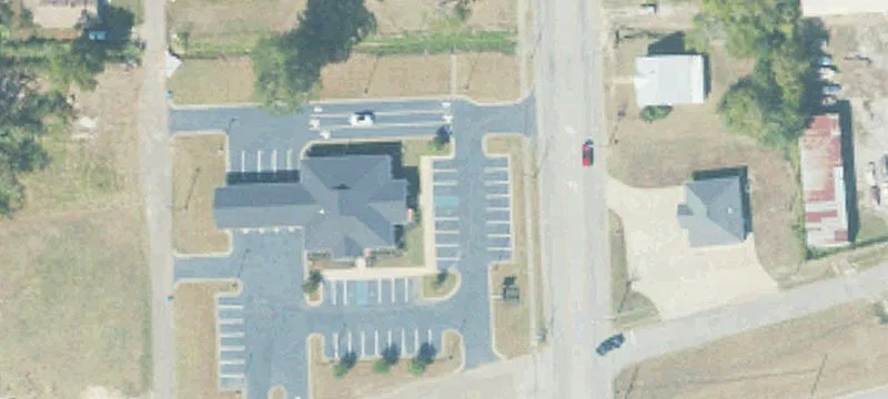 201 Main St