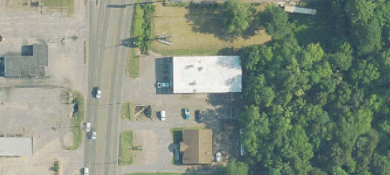 2416 Broad St