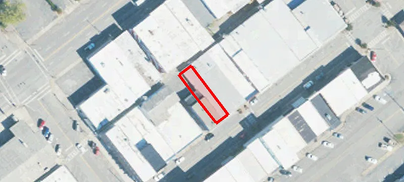 212 1st E Ave