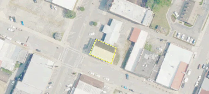 202 Jackson N Ave