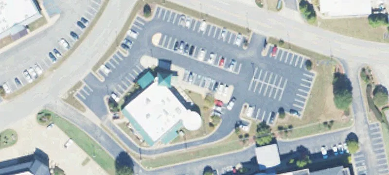301 Colonial Dr