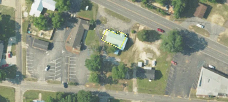 307 Maple Ave