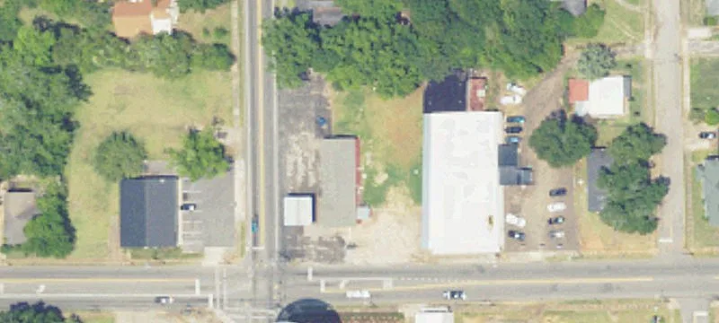 100 College St
