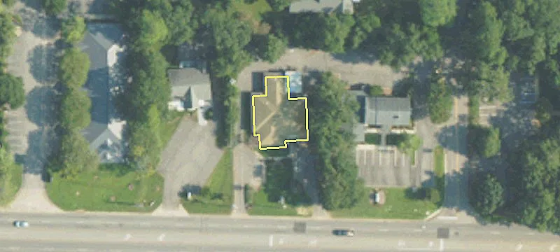 2240 Main St