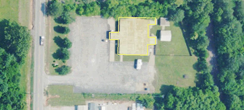 4270 Chisholm Rd