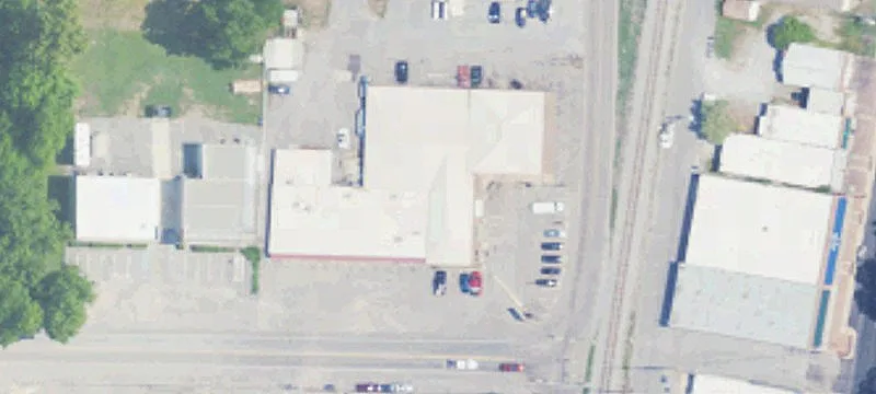 124 1st W Ave
