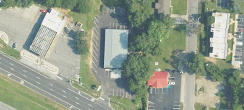 3330 Main St