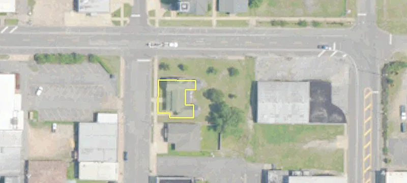 210 Strawberry Ave