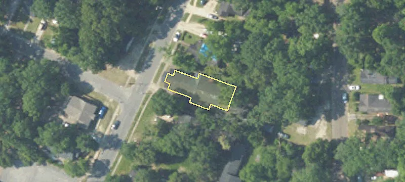 306 Un Ave