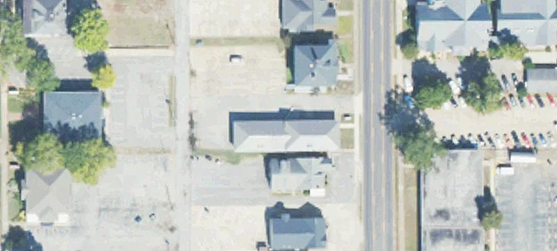 1320 Leighton Ave