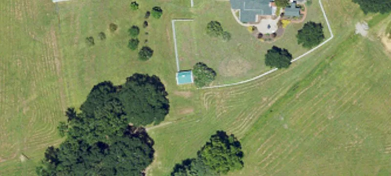 809 Hwy 36th E