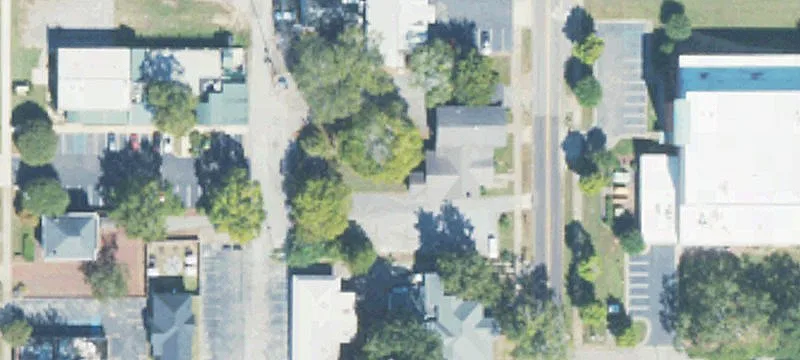 716 Leighton Ave
