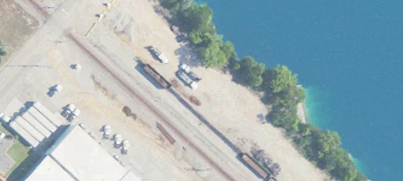 687 Acre Along Railroad Trak