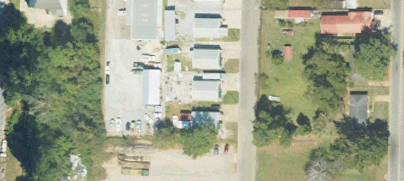 908 Pne Ave