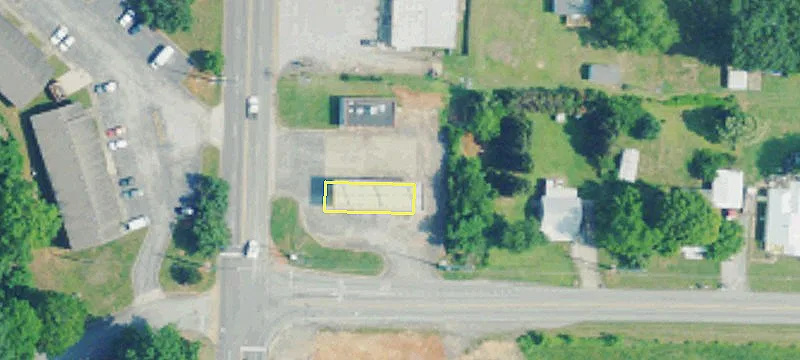 2002 Chisholm Rd