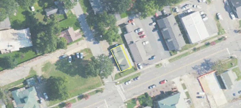 2 16th N St