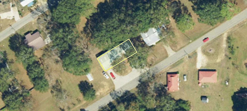 272 Railroad Ave