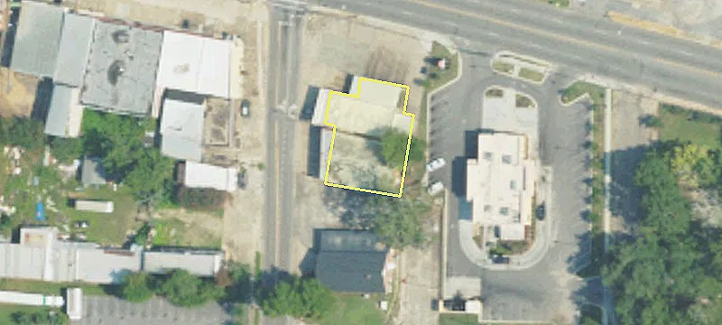 103 Edgewood Dr
