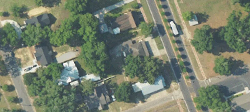 110 Commerce St