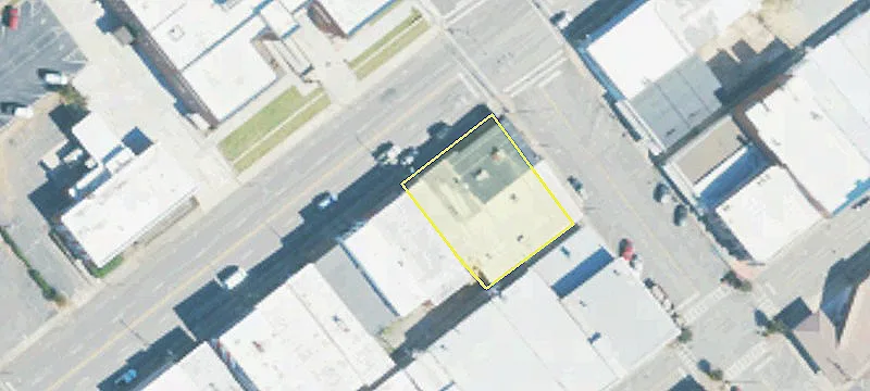 229 2nd E Ave
