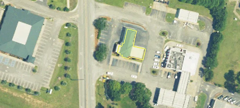 4482 Main St