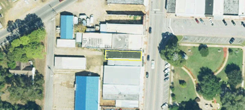 24 Main St
