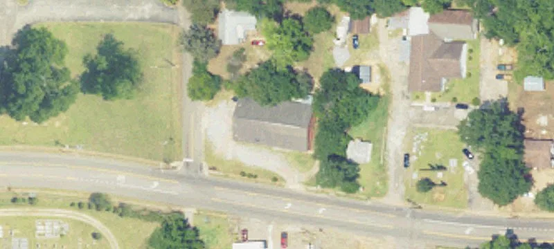 100 Perry St