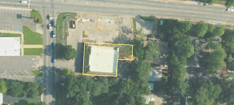 1263 Main St