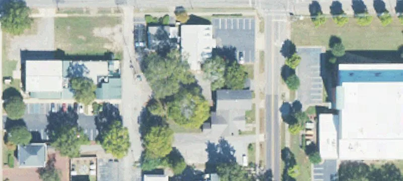 720 Leighton Ave