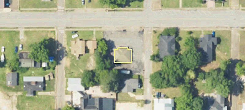 707 Simmons St