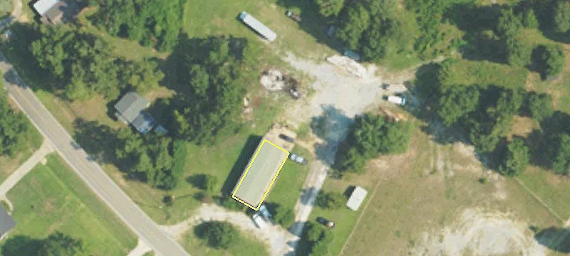 3749 Hodgesville Rd