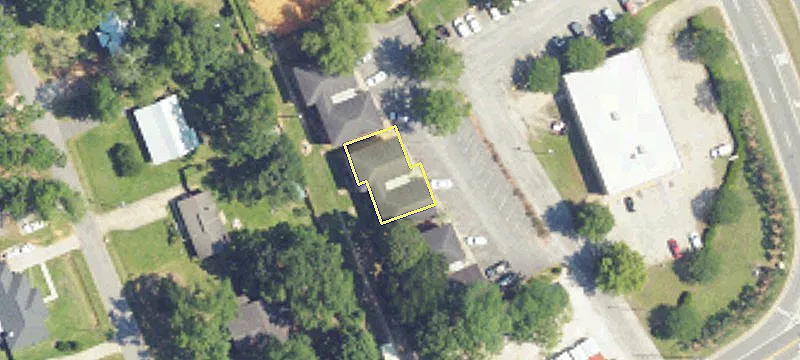 810 Dolive St