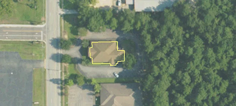1801 Honeysuckle Rd