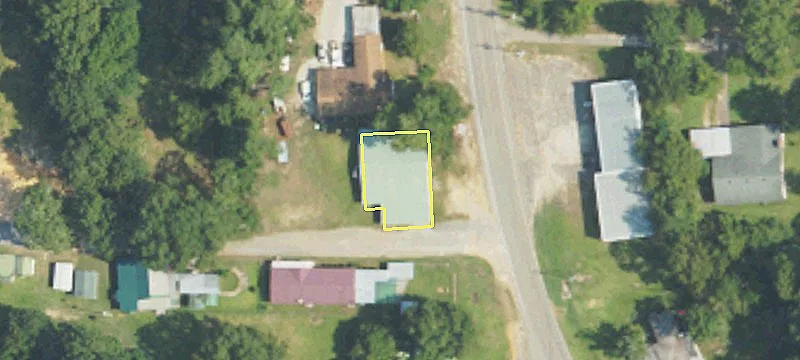 3242 Hodgesville Rd