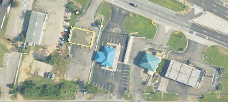 3329 Main St
