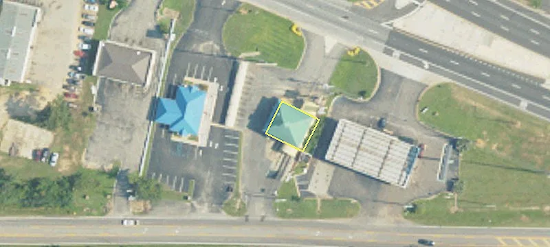 3309 Main St