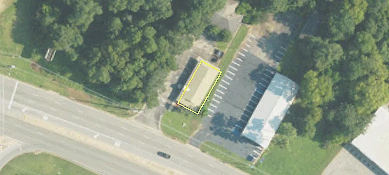 1763 Main St