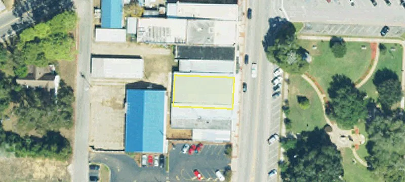 30 Main St